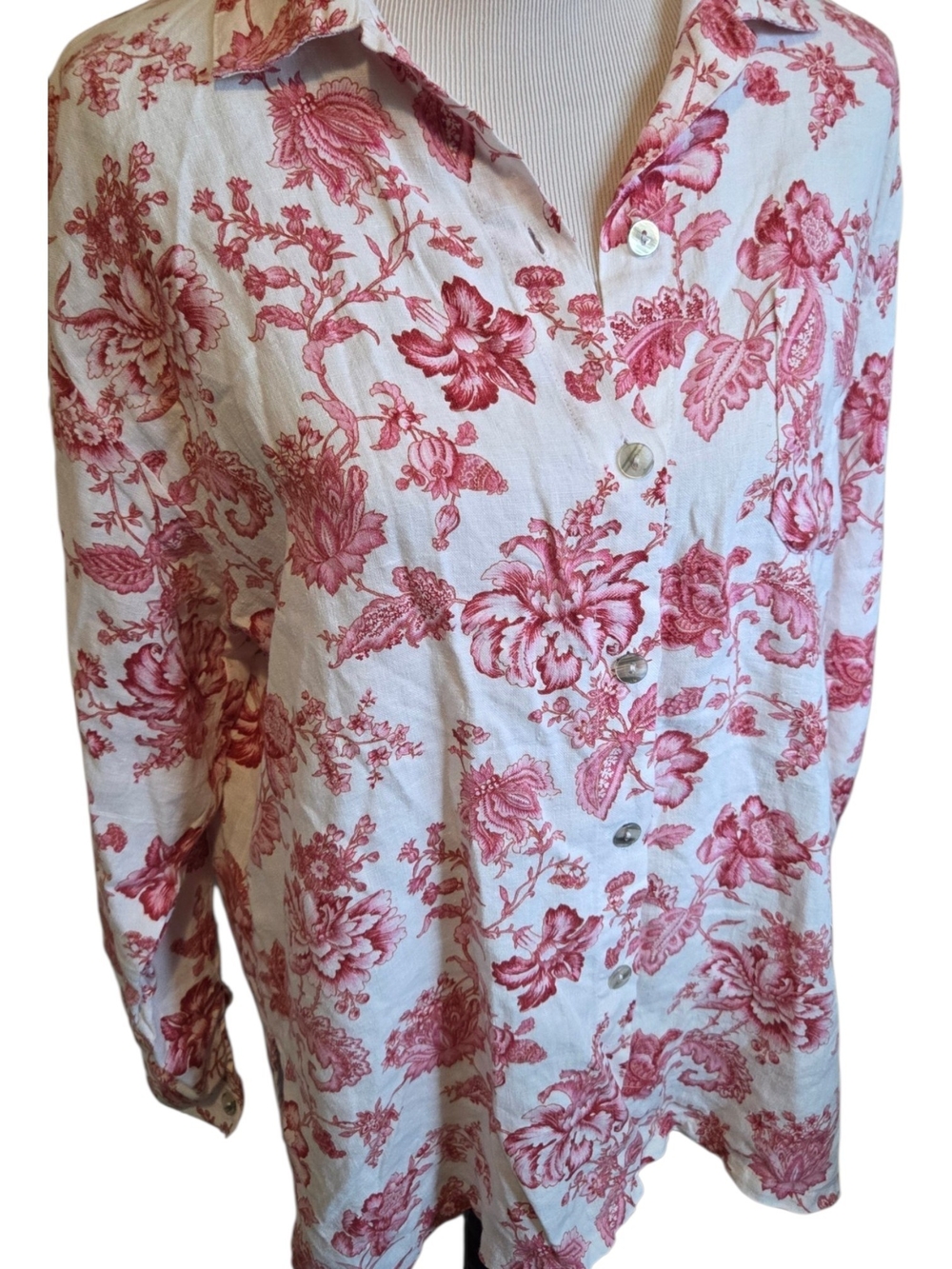 Sofft White Button-Down Shirt with Pink Floral Print